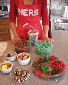 Gingerbread Houses: More Candy Please!